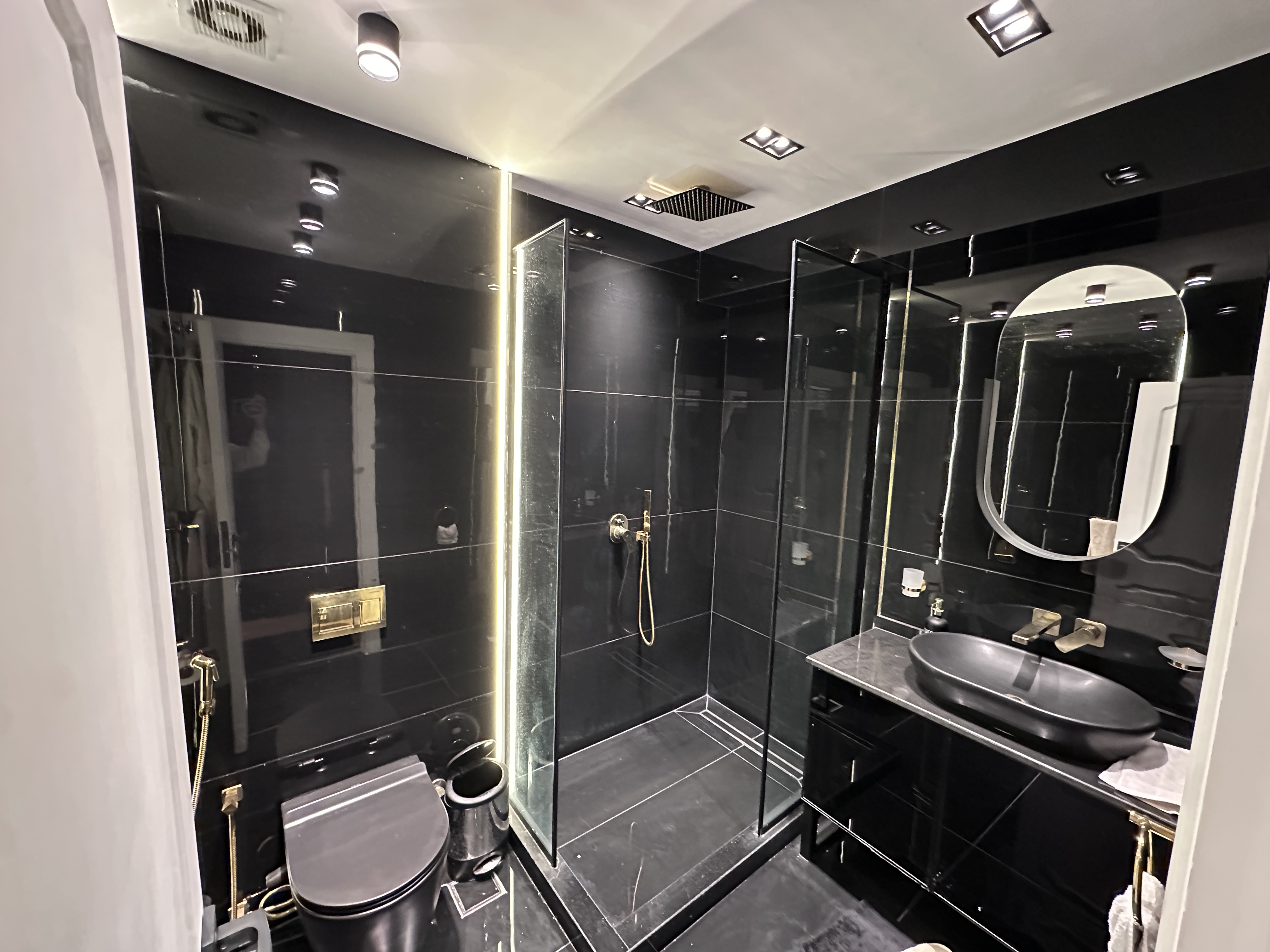 شقة فندقية ( فاخرة ) 