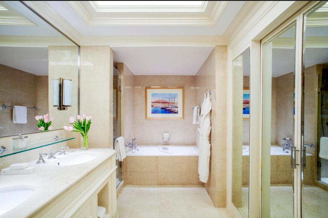 Four seasons Hotel Cairo at Nile plaza