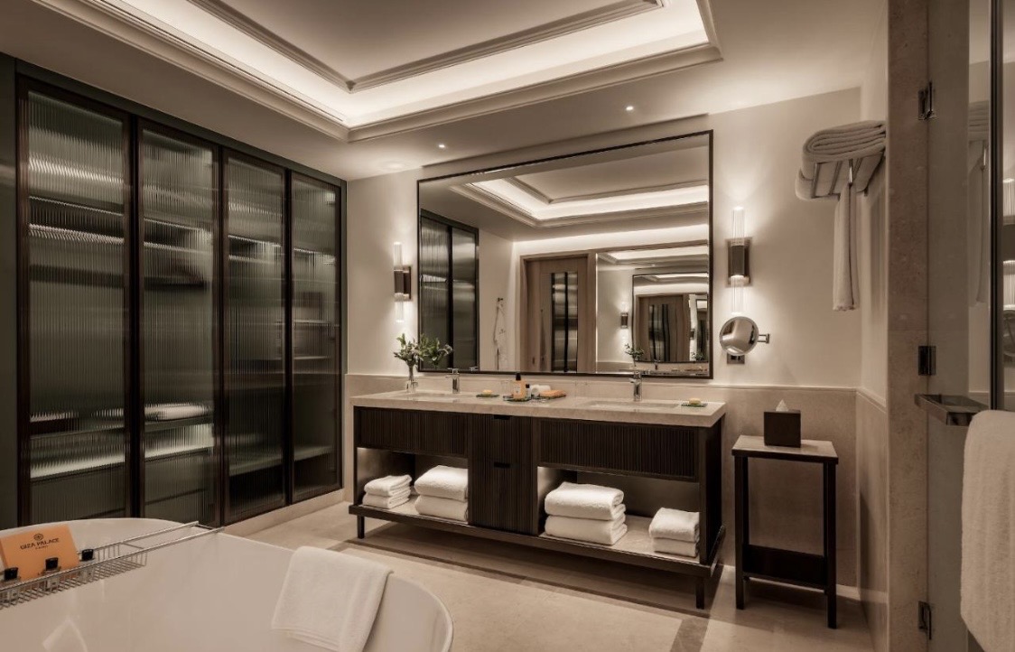 Giza palace Hotel & spa the leading Hotels of the world 